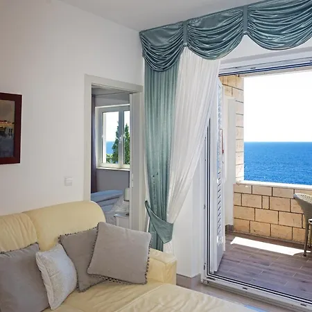 Antonia's Place By Kristonia