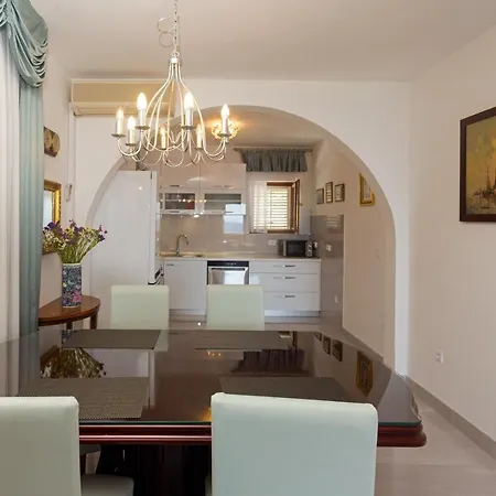 Antonia's Place By Kristonia *