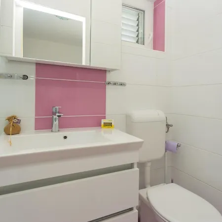 Apartment Antonia's Place By Kristonia