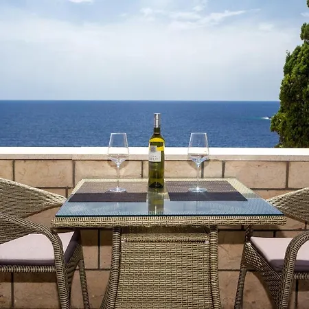 Apartment Antonia's Place By Kristonia *