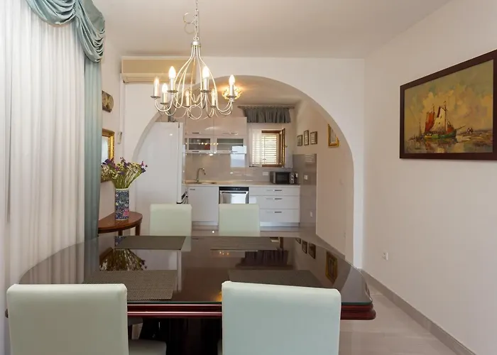 Antonia's Place By Kristonia *