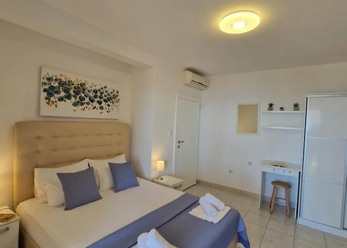 Antonia's Place By Kristonia *