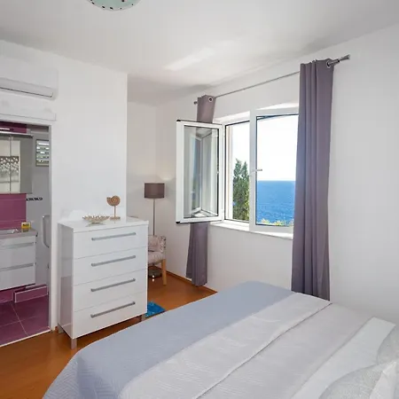 Antonia's Place By Kristonia